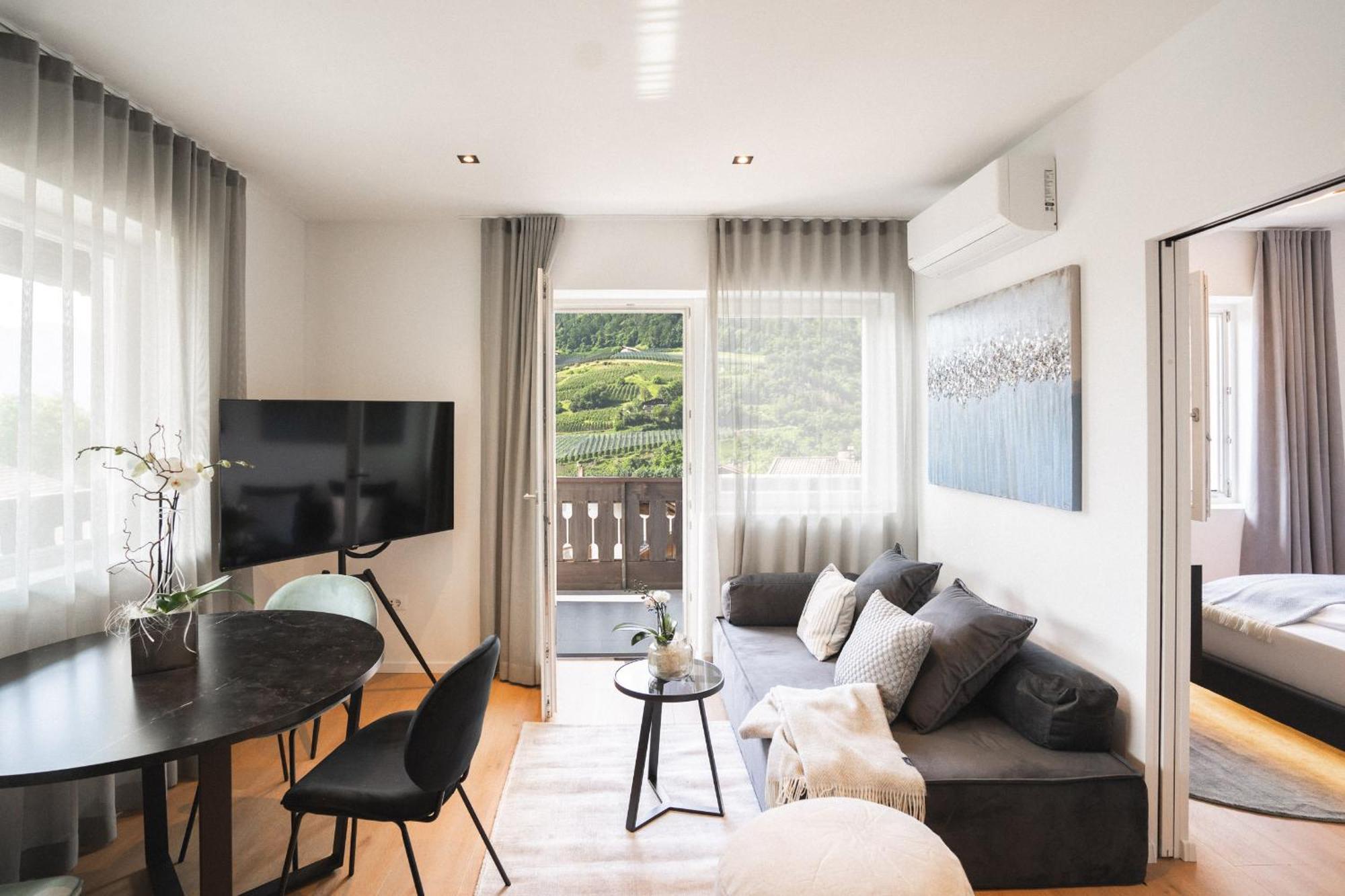 Luxe Vista City Apartments Algund Ngoại thất bức ảnh