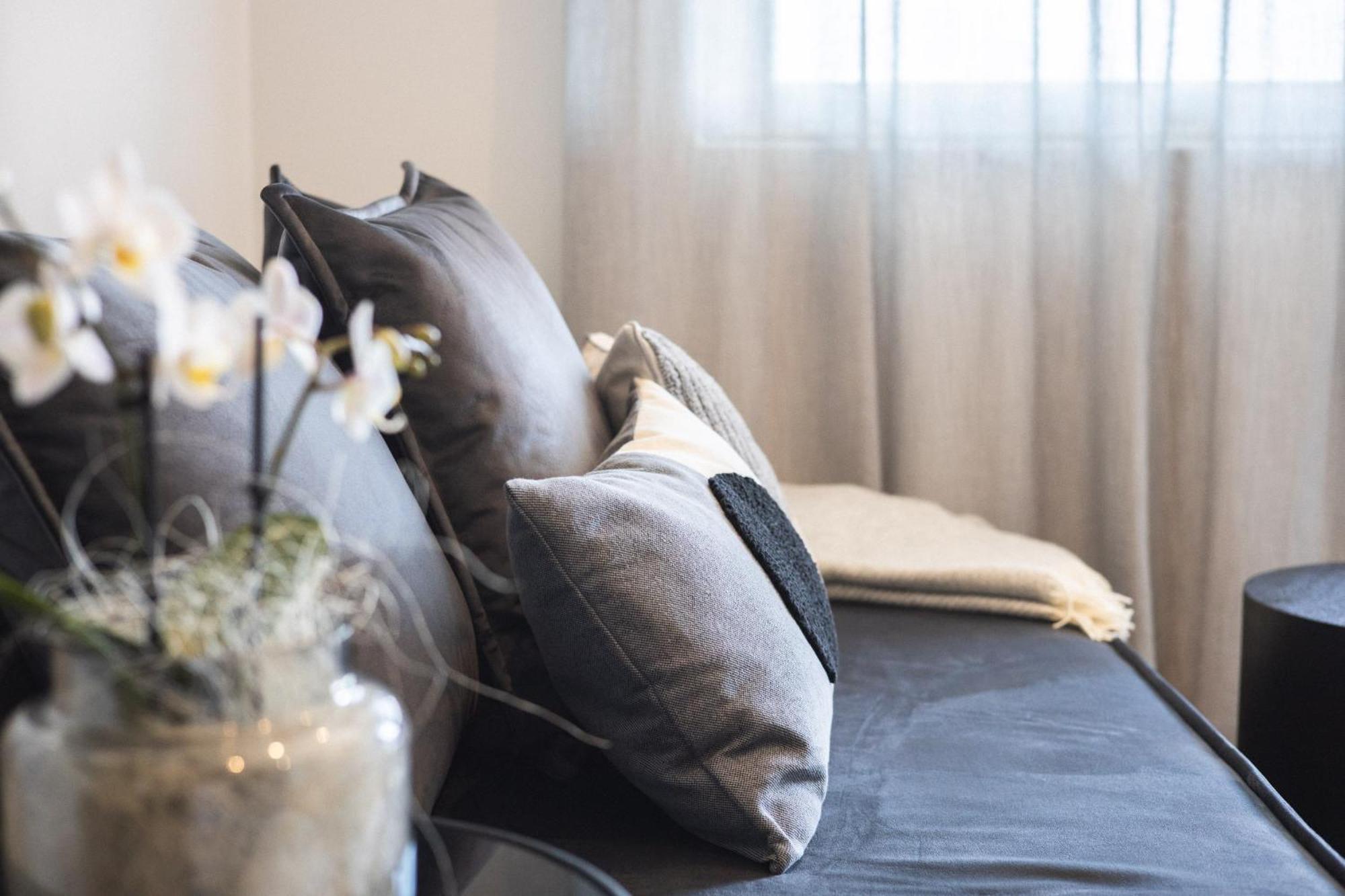 Luxe Vista City Apartments Algund Ngoại thất bức ảnh